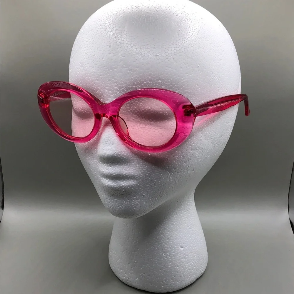 Diff Eyewear Olivia Pink Crystal Sunglasses Oval Trendy